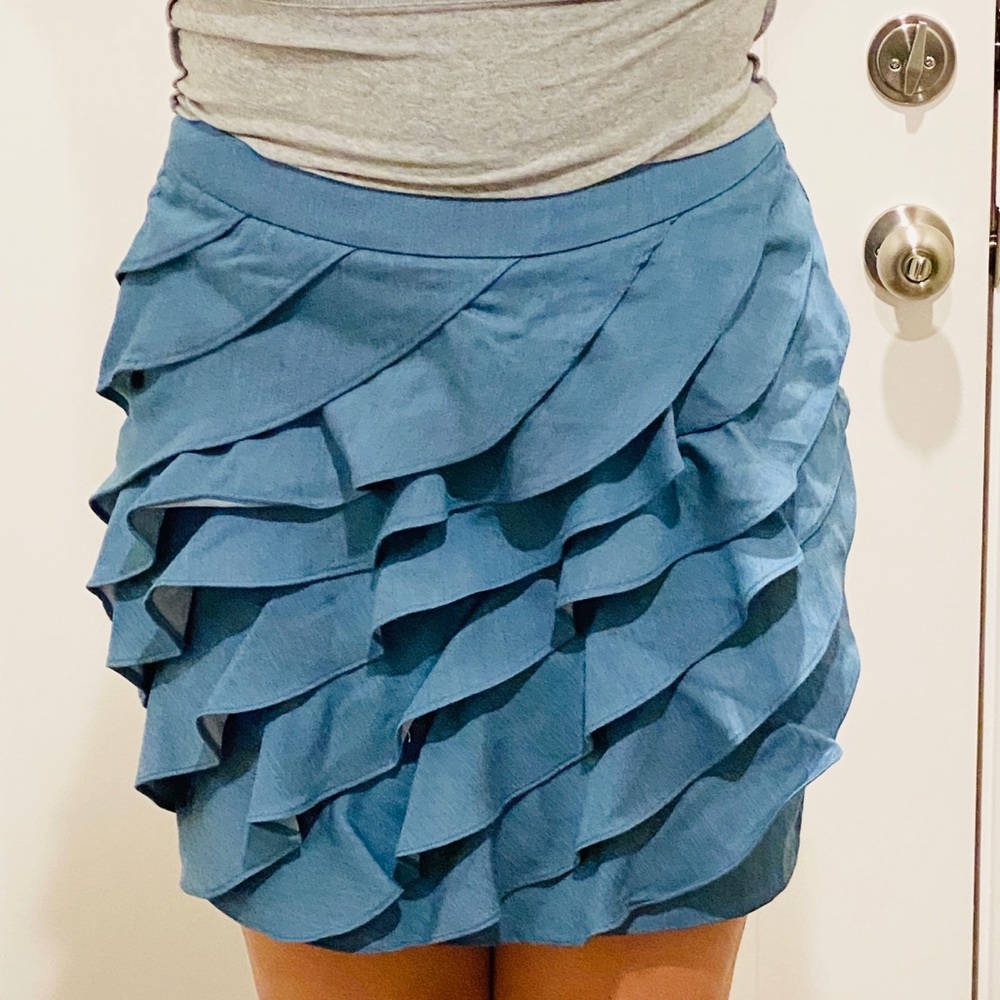 New York & Company ruffle mini skirt